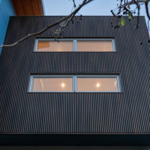 齿状外墙挂板 - 做旧木色
